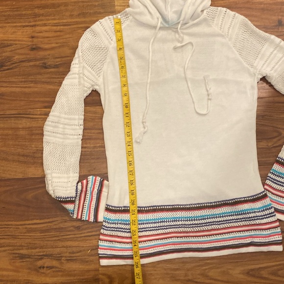 Athleta Knit/Crochet Pullover - Picture 7 of 9